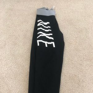 Nike Pro Crop Leggings